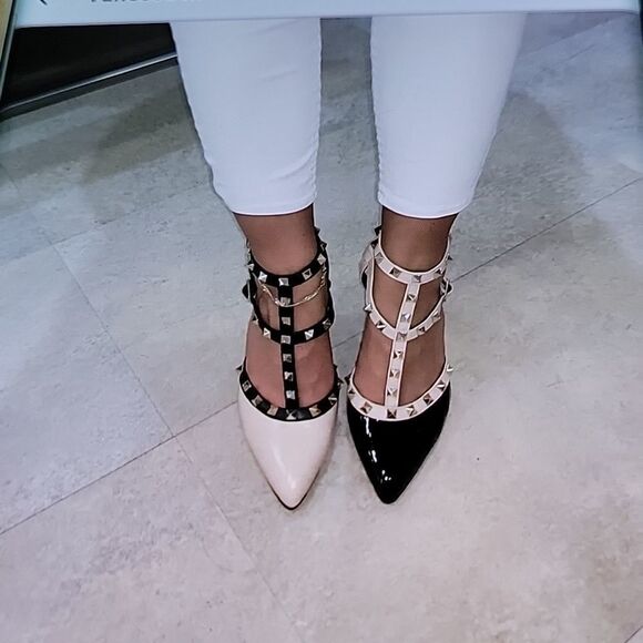 BRAND NEW QUPID POINTED TOE 'ROCKTUD" CAGET LEATHER PUMP WEDGE SHOE - Picture 1 of 16